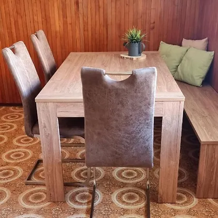 Apartma Metka *